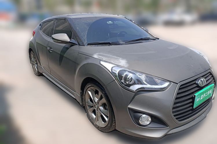 Used Hyundai Veloster 2015 1.6T Automatic Luxury Edition Front Right 45 Deg