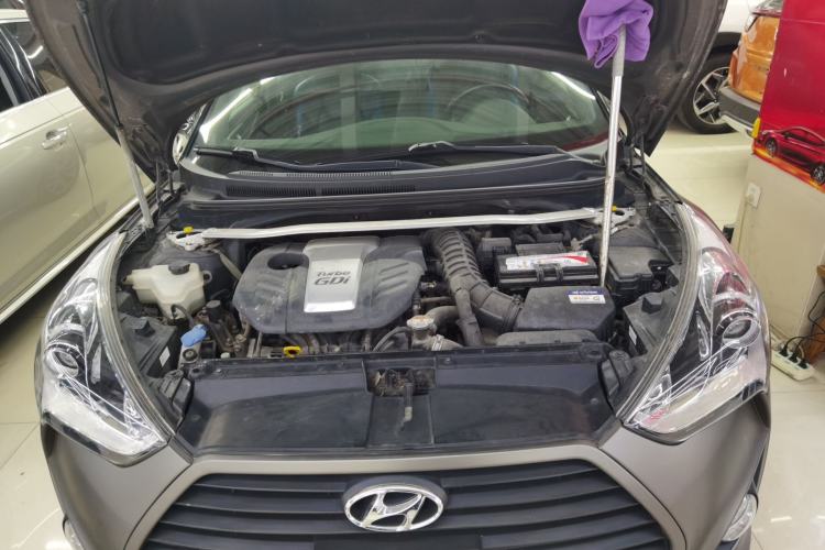 Used Hyundai Veloster 2015 1.6T Automatic Luxury Edition Engine Bay
