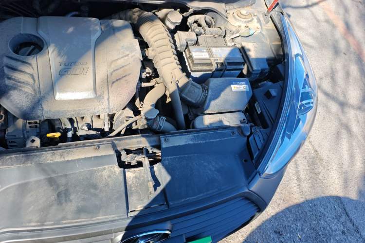 Used Hyundai Veloster 2015 1.6T Automatic Prestige Edition Engine Bay Left