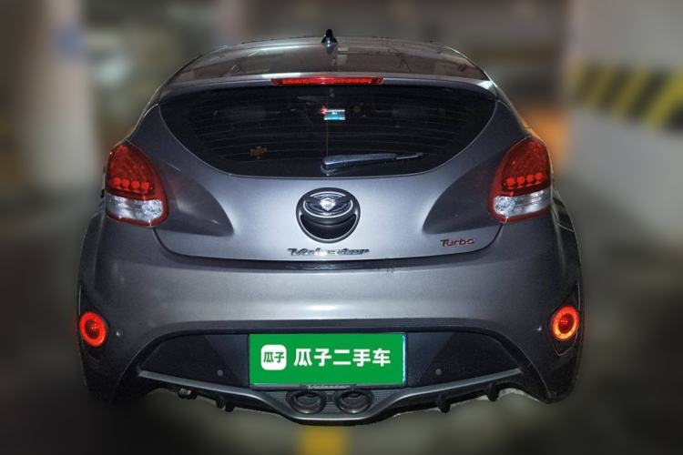 Used Hyundai Veloster 2015 1.6T Automatic Luxury Edition Exterior 4