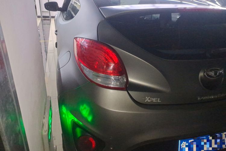 Used Hyundai Veloster 2015 1.6T Automatic Luxury Edition Exterior 5