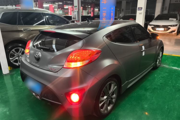 Used Hyundai Veloster 2015 1.6T Automatic Luxury Edition Exterior 5