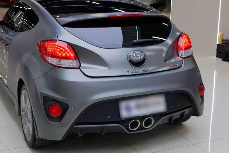 Used Hyundai Veloster 2015 1.6T Automatic Luxury Edition Exterior 5