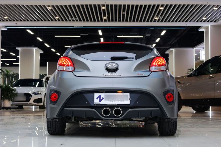 Used Hyundai Veloster 2015 1.6T Automatic Luxury Edition Exterior 6