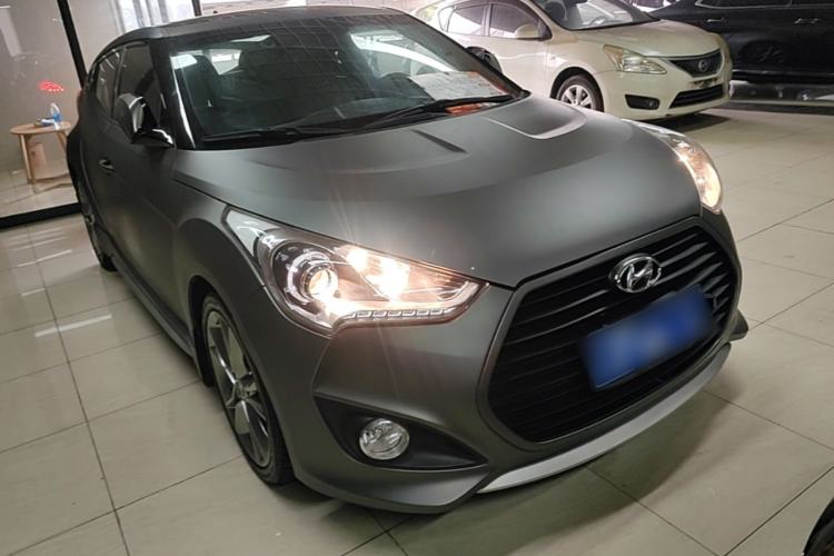 Used Hyundai Veloster 2015 1.6T Automatic Luxury Edition Front Right 45 Deg