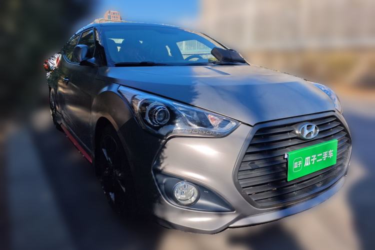 Used Hyundai Veloster 2015 1.6T Automatic Prestige Edition Front Right 45 Deg