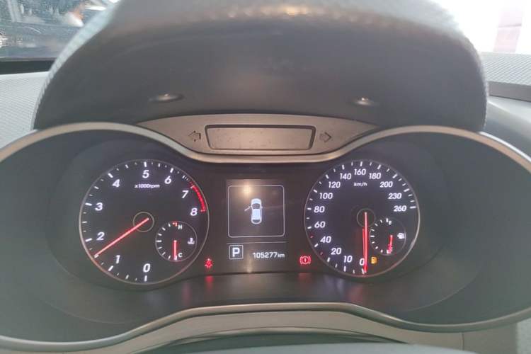Used Hyundai Veloster 2015 1.6T Automatic Luxury Edition Instrument Cluster