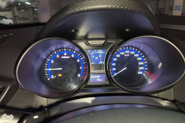 Used Hyundai Veloster 2015 1.6T Automatic Luxury Edition Instrument Cluster