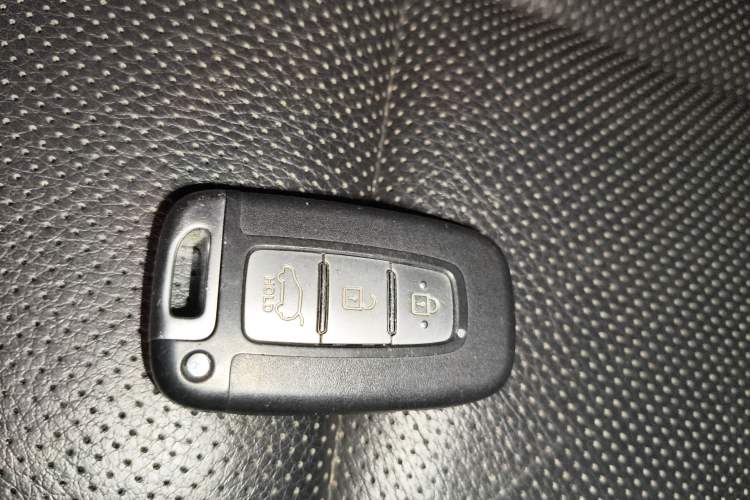 Used Hyundai Veloster 2015 1.6T Automatic Luxury Edition Interior 1