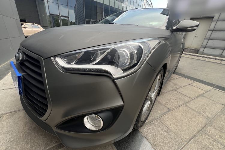 Used Hyundai Veloster 2015 1.6T Automatic Luxury Edition Interior 6