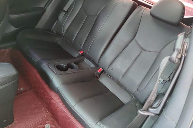 Used Hyundai Veloster 2015 1.6T Automatic Luxury Edition Left Rear Seat