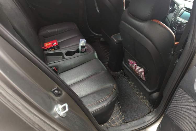 Used Hyundai Veloster 2015 1.6T Automatic Luxury Edition Left Rear Seat