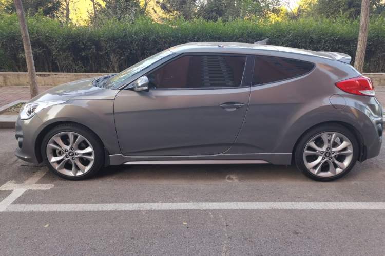 Used Hyundai Veloster 2015 1.6T Automatic Prestige Edition Left Side