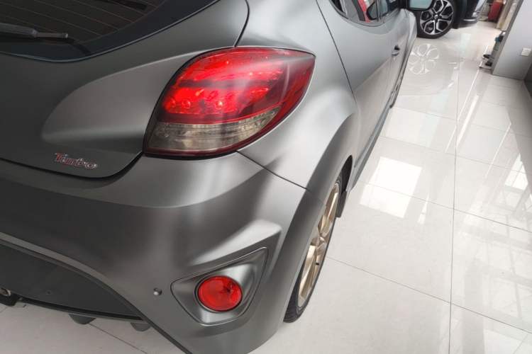 Used Hyundai Veloster 2015 1.6T Automatic Luxury Edition Right Rear Taillight