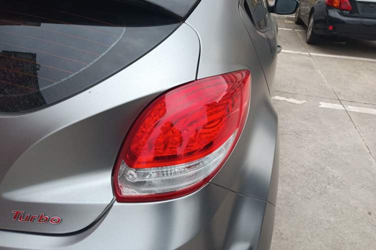 Used Hyundai Veloster 2015 1.6T Automatic Prestige Edition Right Rear Taillight