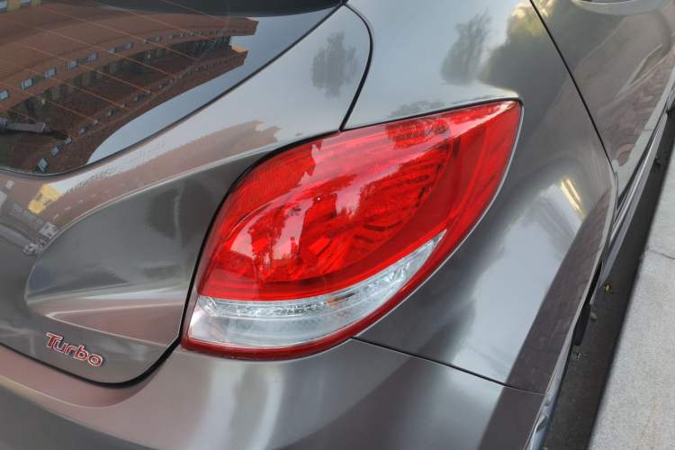 Used Hyundai Veloster 2015 1.6T Automatic Prestige Edition Right Rear Taillight