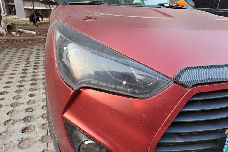 Used Hyundai Veloster 2015 1.6T Automatic Luxury Edition Right Front Headlight