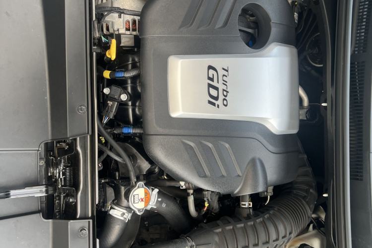 Used Hyundai Veloster 2015 1.6T Automatic Luxury Edition Engine Bay