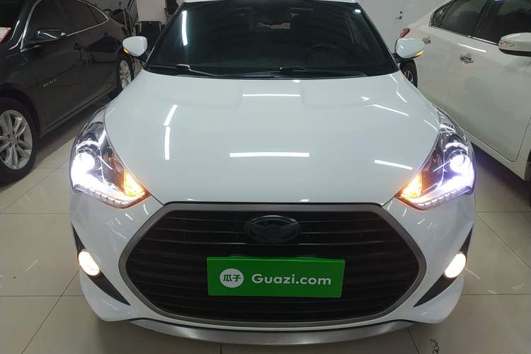 Used Hyundai Veloster 2015 1.6T Automatic Flagship Edition Exterior 1