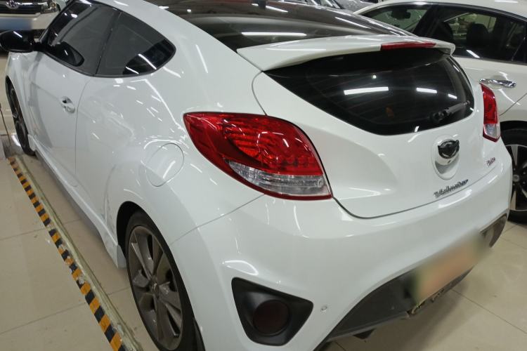 Used Hyundai Veloster 2015 1.6T Automatic Flagship Edition Exterior 2