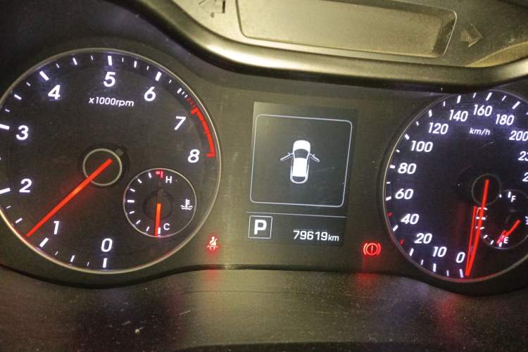Used Hyundai Veloster 2015 1.6T Automatic Flagship Edition Instrument Cluster