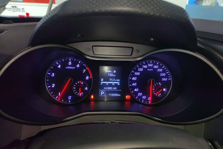 Used Hyundai Veloster 2015 1.6T Automatic Luxury Edition Instrument Cluster