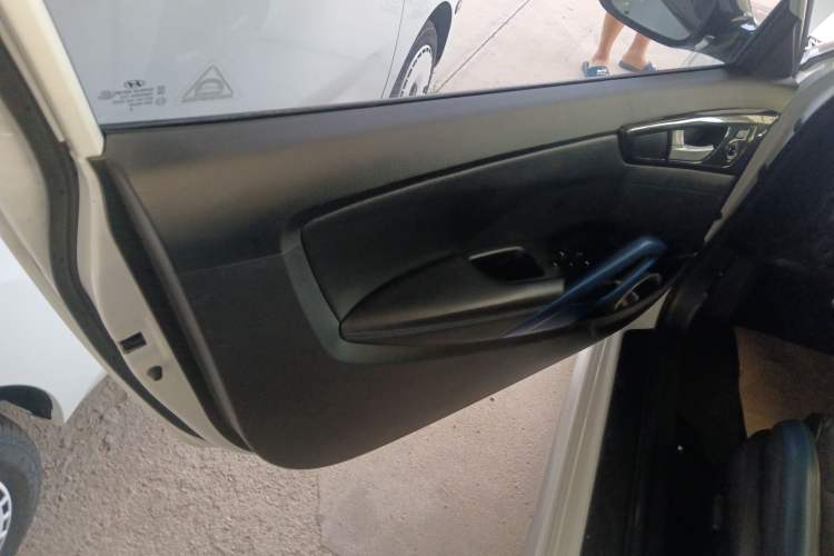 Used Hyundai Veloster 2015 1.6T Automatic Flagship Edition Left Rear Door Interior