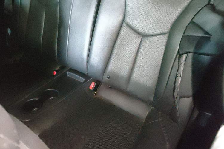 Used Hyundai Veloster 2015 1.6T Automatic Luxury Edition Left Rear Seat
