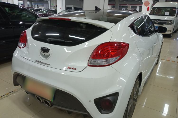 Used Hyundai Veloster 2015 1.6T Automatic Flagship Edition Rear Right 45 Deg