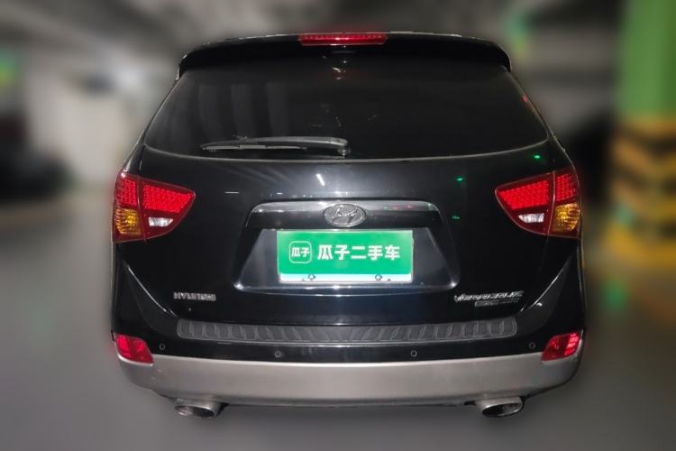 Used Hyundai Veracruz 2007 3.8L Luxury Navigation Edition Rear