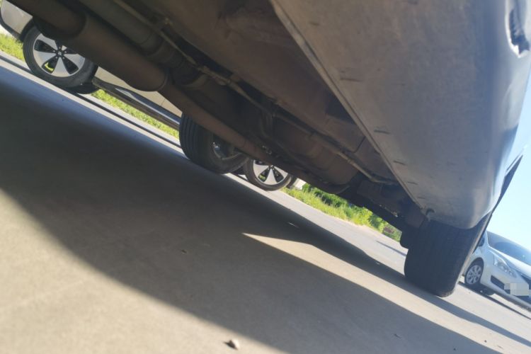 Used Hyundai Veracruz 2009 3.8L Comfort Edition Chassis Front Left