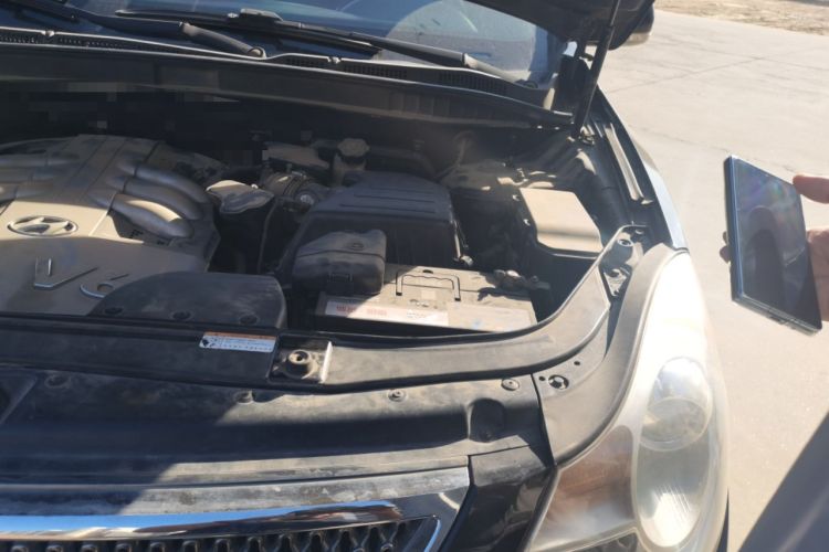 Used Hyundai Veracruz 2009 3.8L Comfort Edition Engine Bay Left