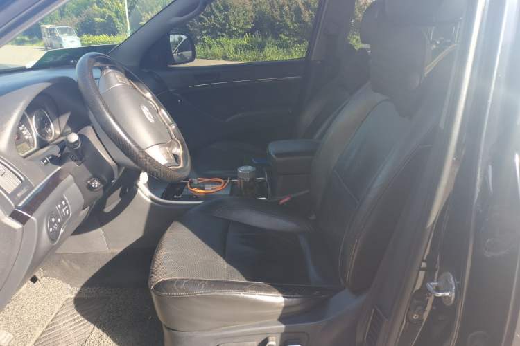 Used Hyundai Veracruz 2009 3.8L Comfort Edition Left Front Seat
