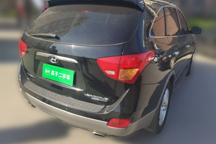 Used Hyundai Veracruz 2009 3.8L Comfort Edition Rear Right 45 Deg
