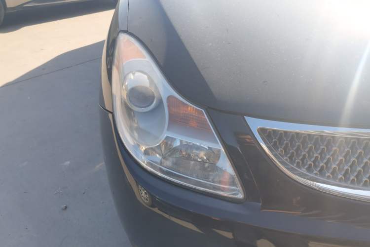 Used Hyundai Veracruz 2009 3.8L Comfort Edition Right Front Headlight