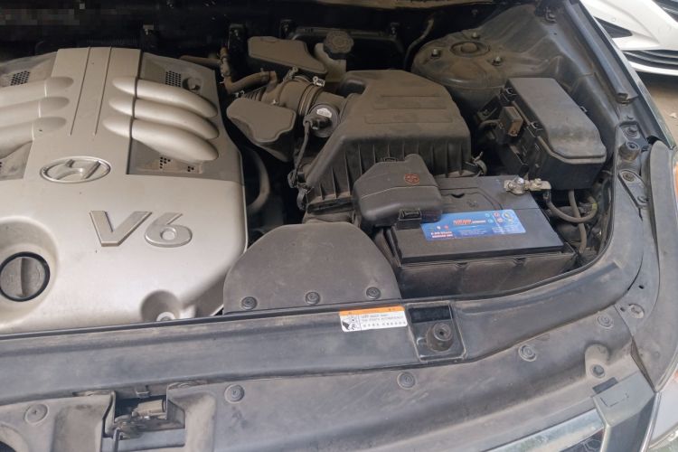 Used Hyundai Veracruz 2009 3.8L Comfort Edition Engine Bay Left