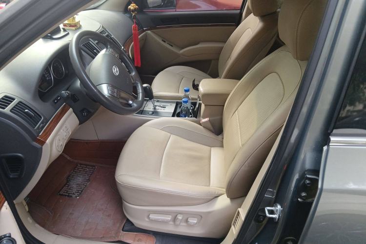 Used Hyundai Veracruz 2009 3.8L Comfort Edition Left Front Seat