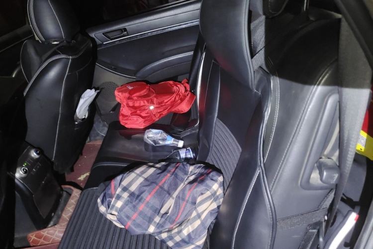 Used Hyundai Veracruz 2009 3.8L Comfort Edition Left Rear Seat