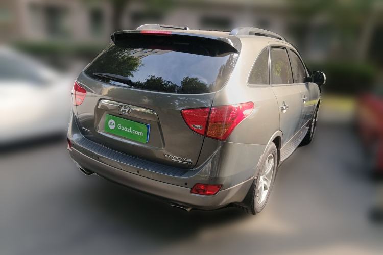 Used Hyundai Veracruz 2009 3.8L Comfort Edition Rear Right 45 Deg
