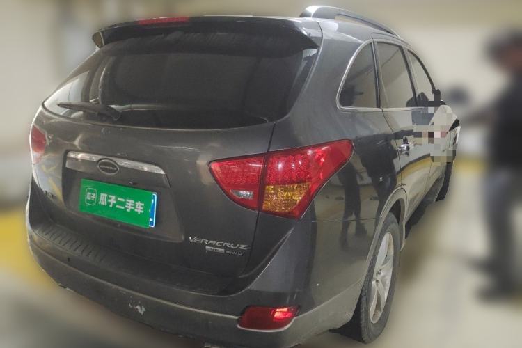 Used Hyundai Veracruz 2009 3.8L Comfort Edition Rear Right 45 Deg
