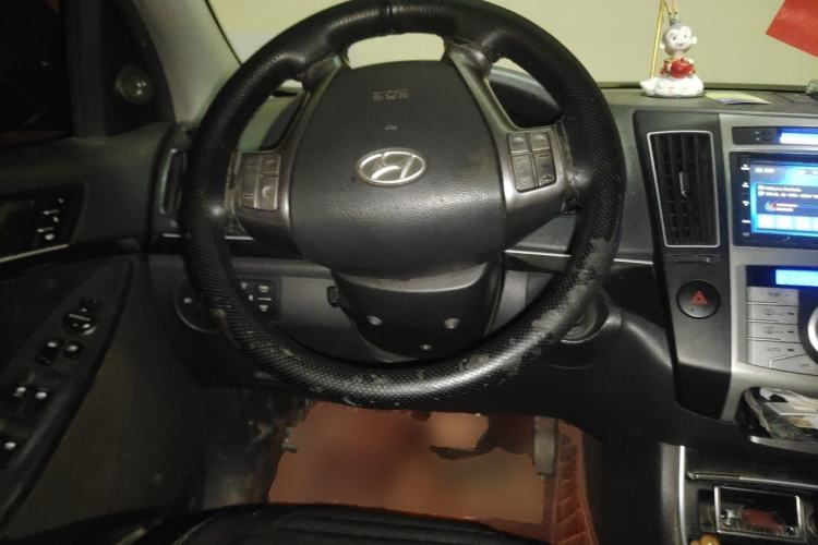 Used Hyundai Veracruz 2009 3.8L Comfort Edition Steering Wheel