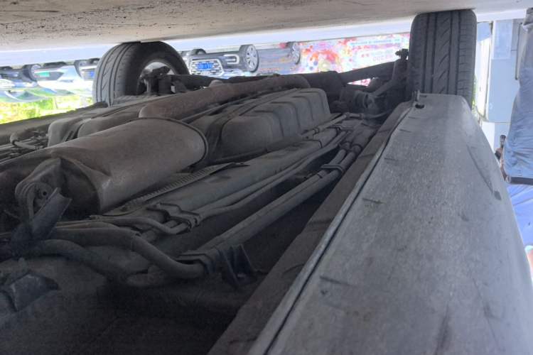 Used Hyundai Veracruz 2009 3.8L Luxury Edition Chassis Front Right