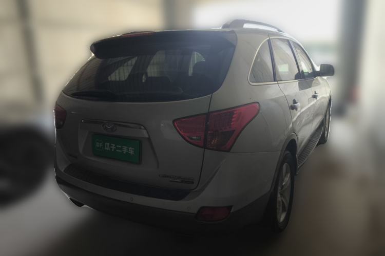 Used Hyundai Veracruz 2009 3.8L Luxury Edition Rear Right 45 Deg