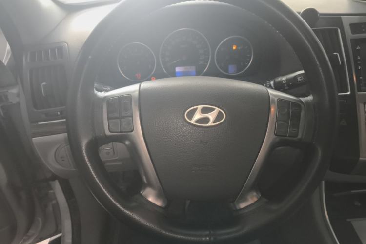 Used Hyundai Veracruz 2009 3.8L Luxury Edition Steering Wheel