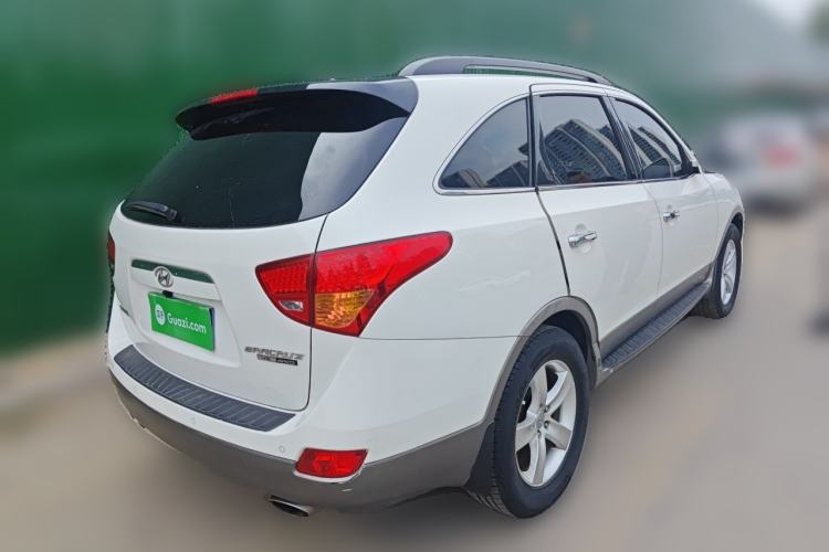 Used Hyundai Veracruz 2009 3.8L Comfort Edition Rear Right 45 Deg