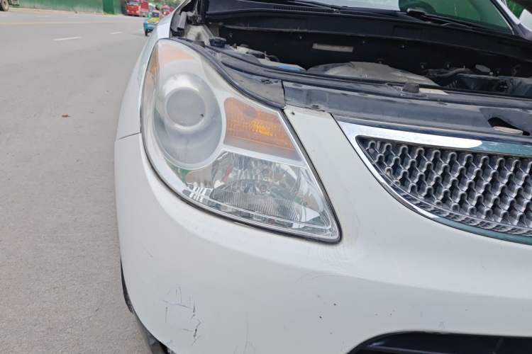 Used Hyundai Veracruz 2009 3.8L Comfort Edition Right Front Headlight
