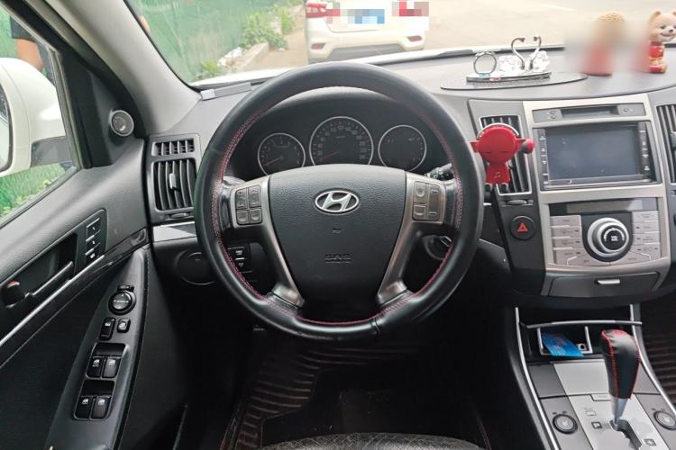 Used Hyundai Veracruz 2009 3.8L Comfort Edition Steering Wheel