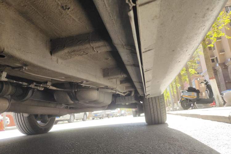 Used Hyundai Veracruz 2012 3.8L Comfort Edition Chassis Front Left
