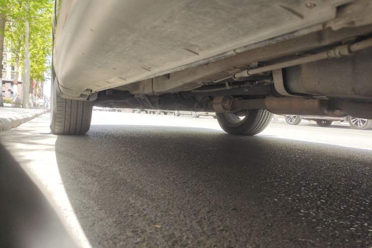Used Hyundai Veracruz 2012 3.8L Comfort Edition Chassis Rear Left