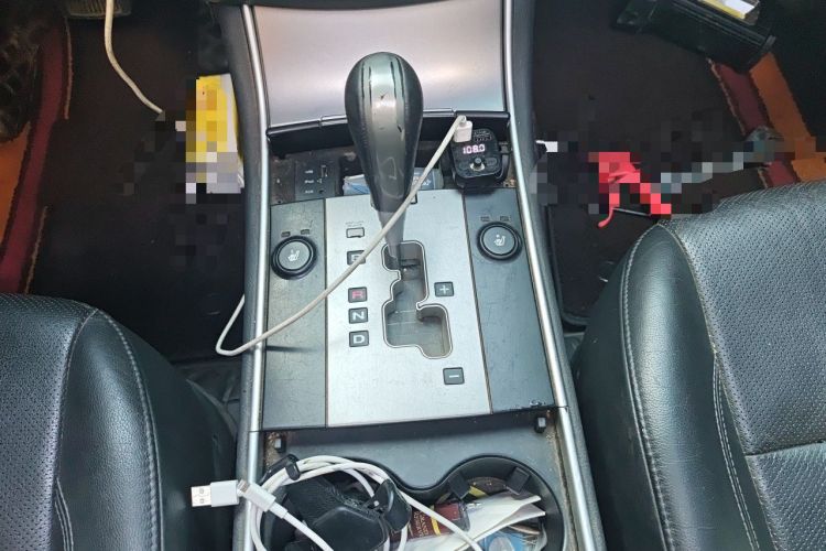 Used Hyundai Veracruz 2012 3.8L Luxury Edition Gear Lever